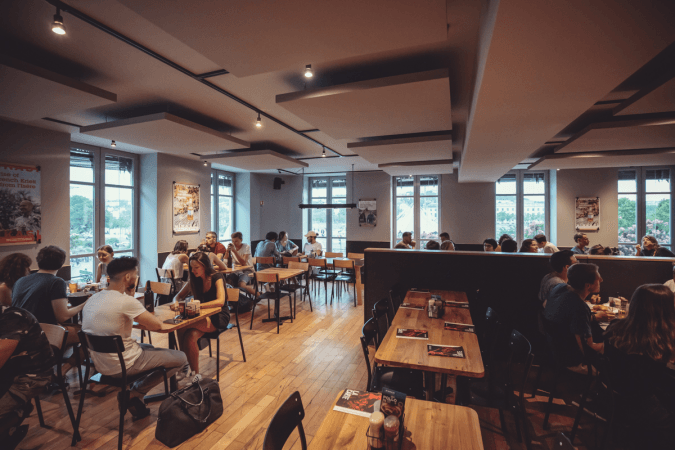 Best Sports Bars in Lyon - Ninkasi Guillotière