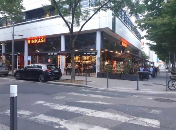 Best Sports Bars in Lyon - Ninkasi Vaise industrie