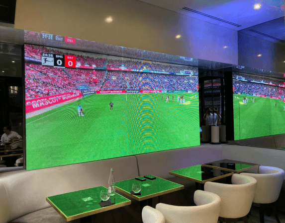 Best Sports Bars in Paris - Prince Palace