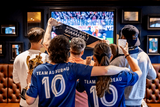 Best Sports Bars in Evreux - Au Bureau Evreux