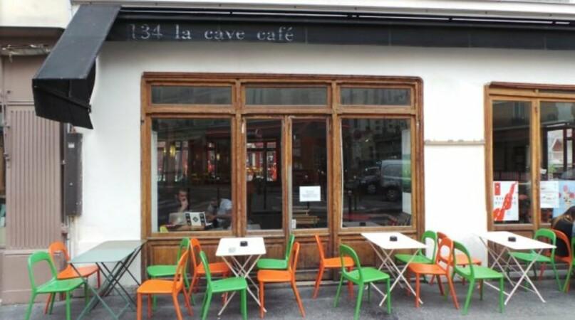 Best Sports Bars in Paris - La Cave Café