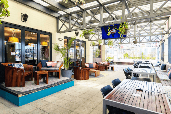 Best Sports Bars in Perth - Bentley Hotel