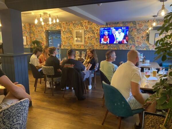 Best Sports Bars in Maidenhead - Thatched Cottage (Maidenhead)