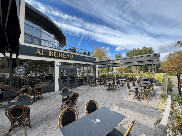 Best Sports Bars in Colmar - Au Bureau Colmar