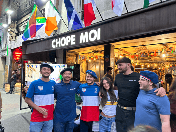 Best Sports Bars in Paris - Chope-Moi Pigalle