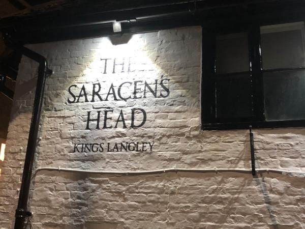 Best Sports Bars in Watford - THE SARACENS HEAD