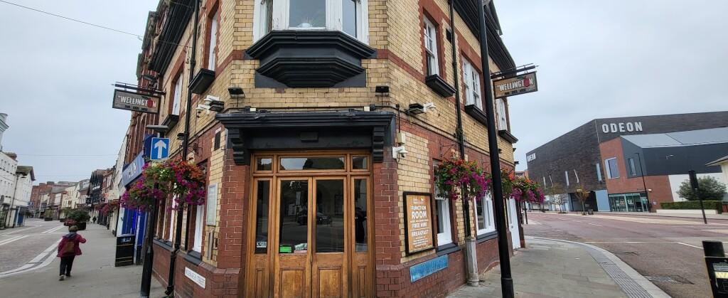 Best Sports Bars in Hereford - Wellington