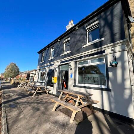 Best Sports Bars in Ashford - Alfred Arms