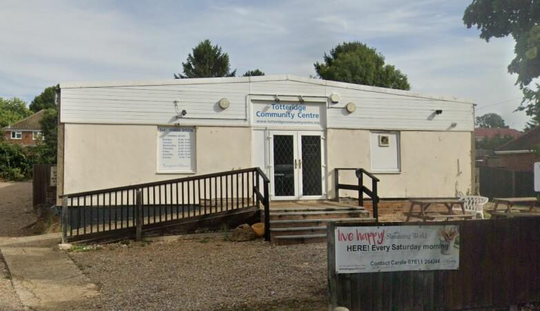 Best Sports Bars in High Wycombe - Totteridge & District Community Centre