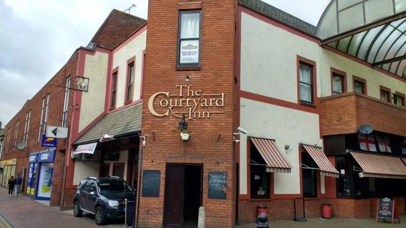 Best Sports Bars in Grays - Courtyard Inn
