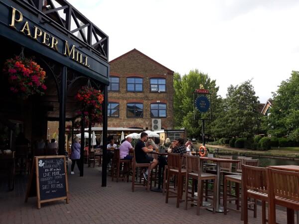 Best Sports Bars in Hemel Hempstead - Paper Mill Apsley Lock