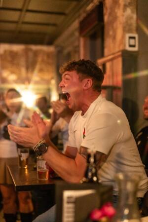 Best Sports Bars in London - Wolfpack Fulham