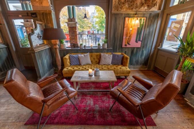 Best Sports Bars in London - Wolfpack Fulham