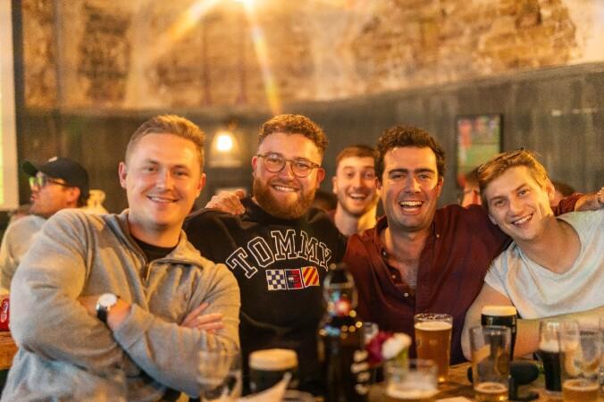 Best Sports Bars in London - Wolfpack Fulham