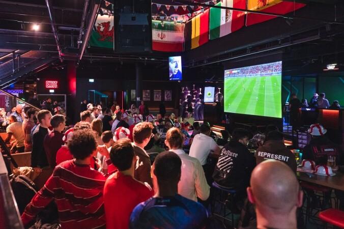 Best Sports Bars in London - TOCA Social 02