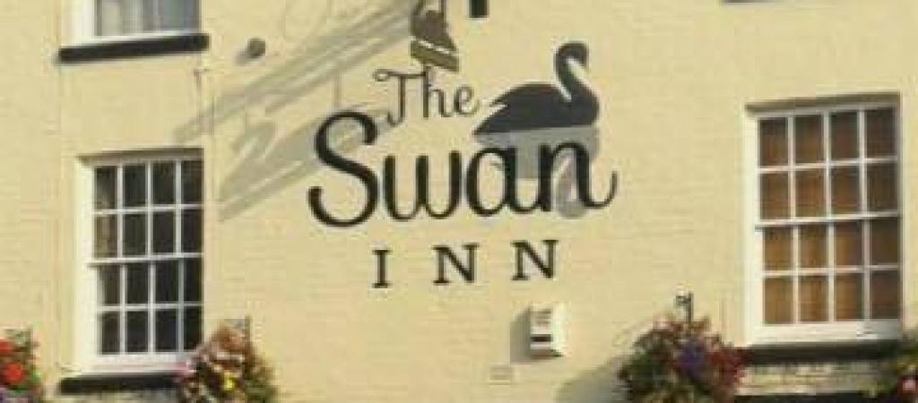 Best Sports Bars in Studley - Swan Inn