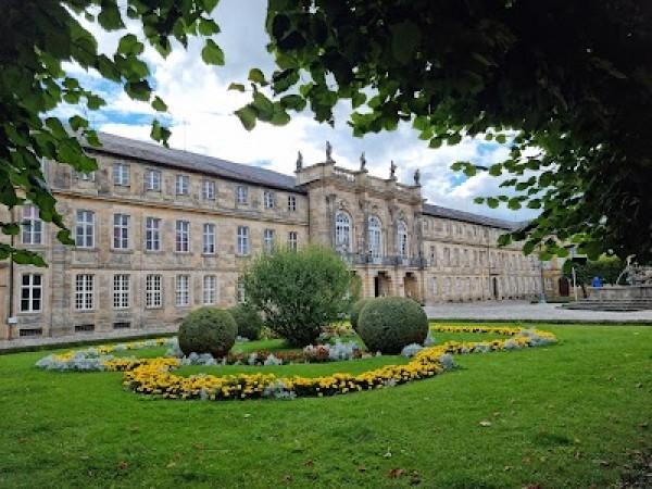 Best Sports Bars in Bayreuth - Palace Shisha-bar