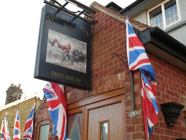 Best Sports Bars in Cloughton - Red Lion Inn