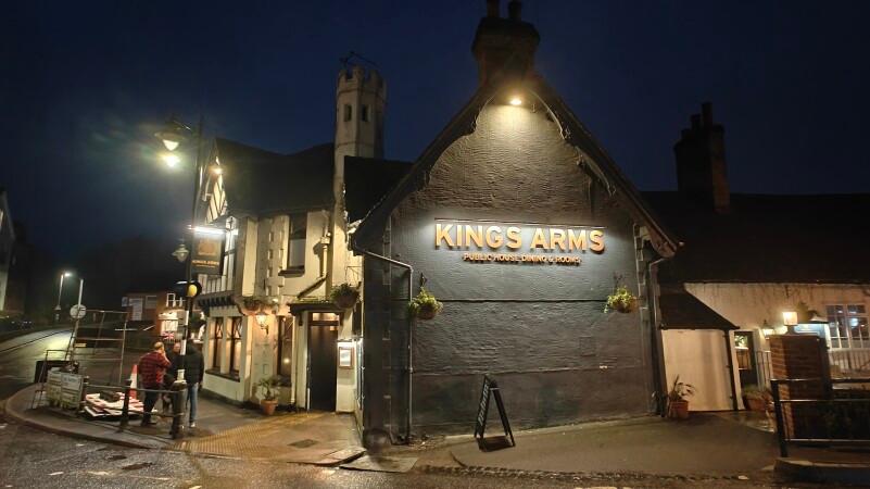 Best Sports Bars in Stansted - Kings Arms Hotel