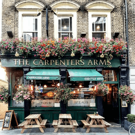 Best Sports Bars in London - The Carpenters Arms