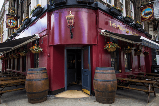 Best Sports Bars in London - The Pride of Paddington