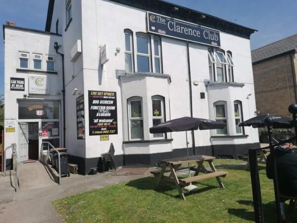 Best Sports Bars in Newport - The Clarence Sports & Social Club