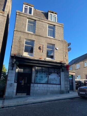 Best Sports Bars in Aberdeen - The Red Lion