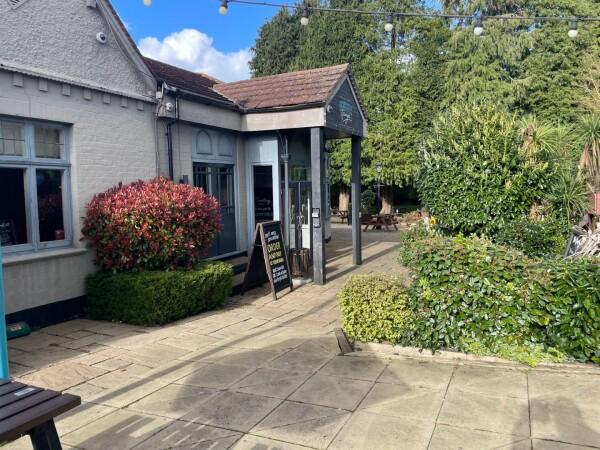 Best Sports Bars in Northampton - Sunnyside