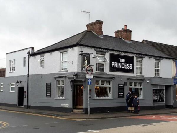 Best Sports Bars in Stourbridge - Princess