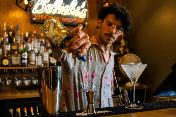 Best Sports Bars in vienna - Belushi's Vienna