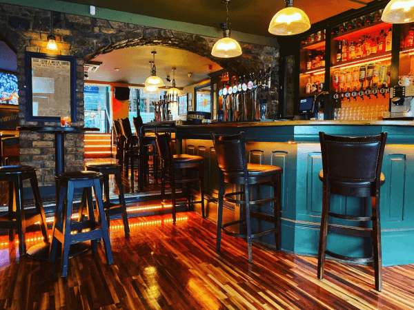 Best Sports Bars in Leitrim - Dunnes Bar