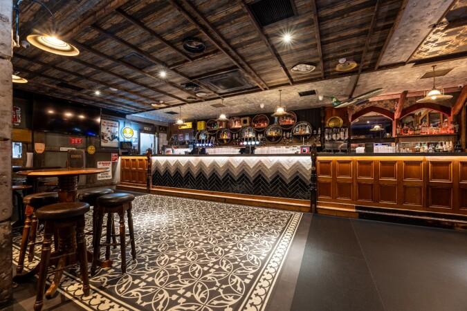 Best Sports Bars in Glasgow - Kitty's Glasgow West End