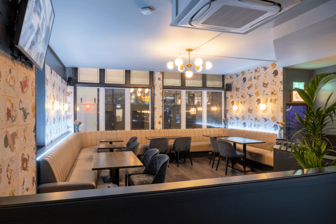 Best Sports Bars in LONDON - The Star by Liverpool Street