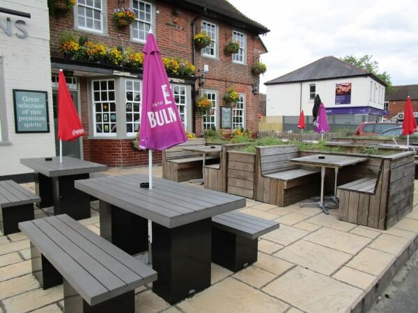 Best Sports Bars in Reading - The Three Tuns