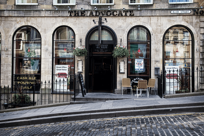 Best Sports Bars in Edinburgh - Advocate (Edinburgh)
