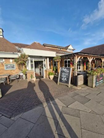 Best Sports Bars in Felixstowe - Owl & Pussycat (Felixstowe)