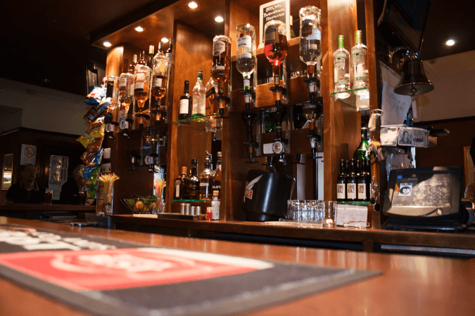 Best Sports Bars in HAMILTON - Academical Vaults (Hamilton)