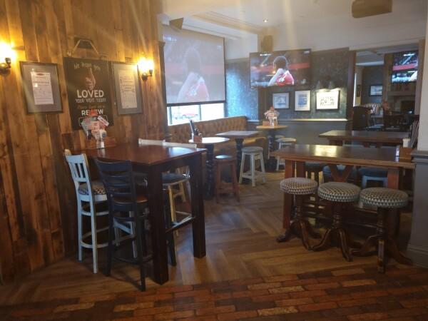 Best Sports Bars in Chesterfield - Donkey Derby (Chesterfield)