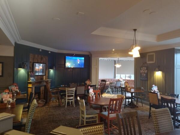 Best Sports Bars in Chesterfield - Donkey Derby (Chesterfield)