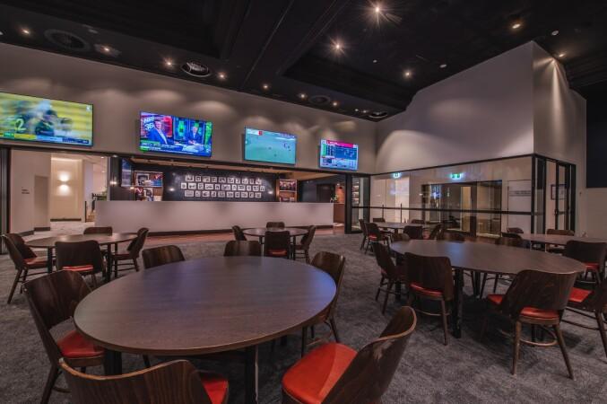 Best Sports Bars in Bondi Junction - Easts Bondi Junction