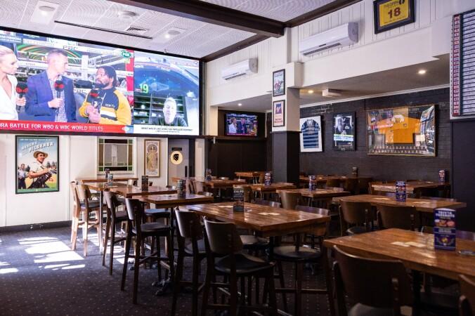 Best Sports Bars in Cooks Hill - Commonwealth Hotel Newcastle