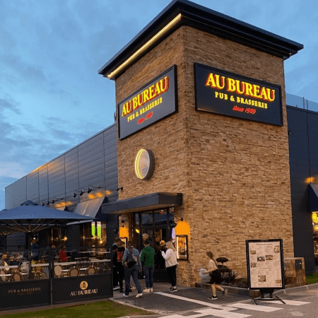 Best Sports Bars in Dieppe - Au Bureau Dieppe