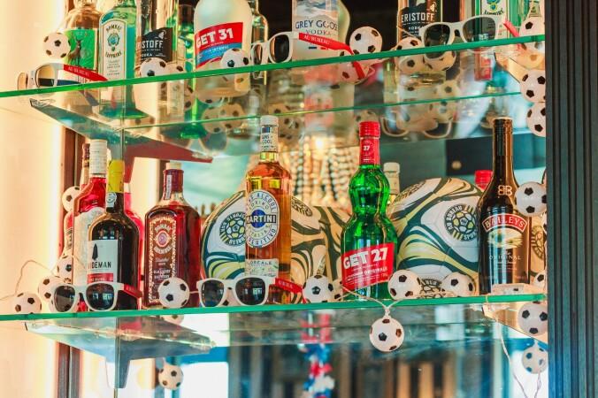 Best Sports Bars in Saint-Parres-aux-Tertres - Au Bureau Troyes