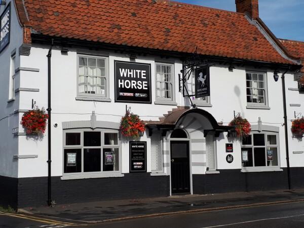 Best Sports Bars in King'S Lynn - White Horse Kings Lynn