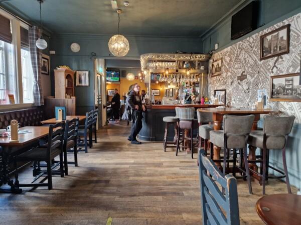 Best Sports Bars in York - White Horse