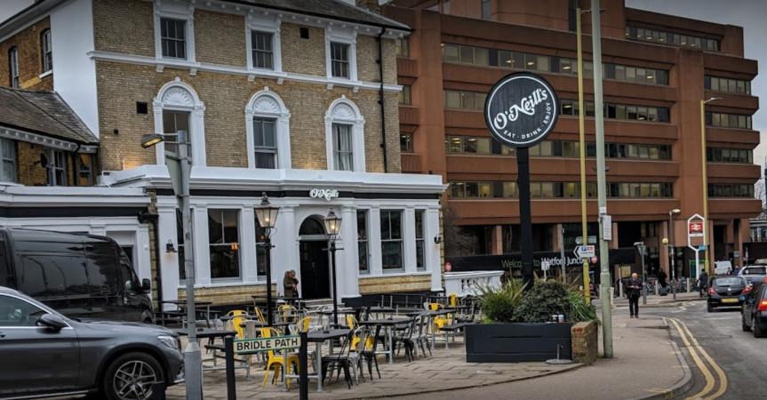Best Sports Bars in Watford - O'Neills Watford