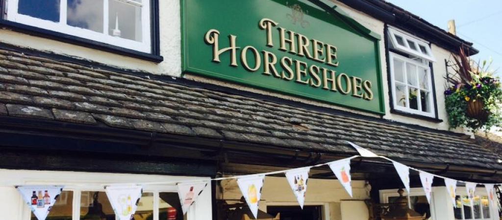 Best Sports Bars in Hazlemere - The Three horseshoes