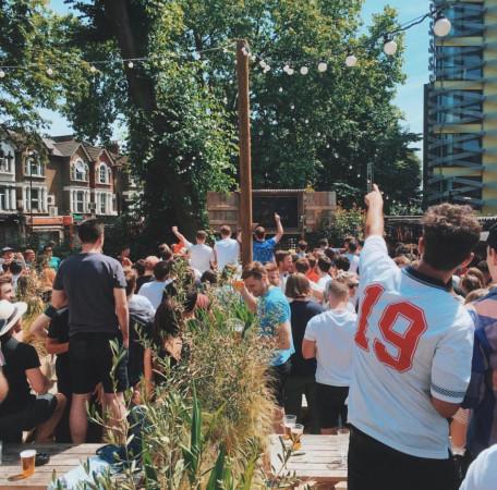 Best Sports Bars in London - Clissold Park Tavern