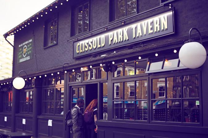 Best Sports Bars in London - Clissold Park Tavern