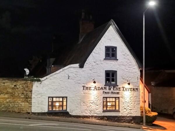 Best Sports Bars in Lincoln - Adam and Eve